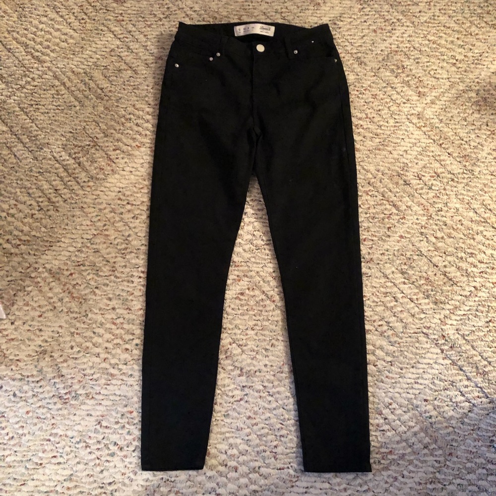 High waisted black skinny jeans